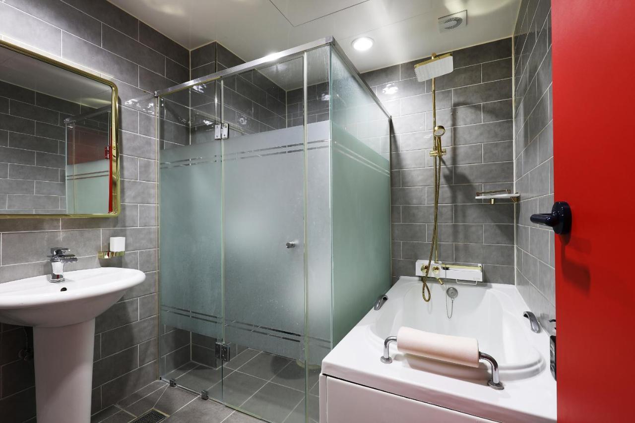 Bellino Hotel Пуан Екстер'єр фото